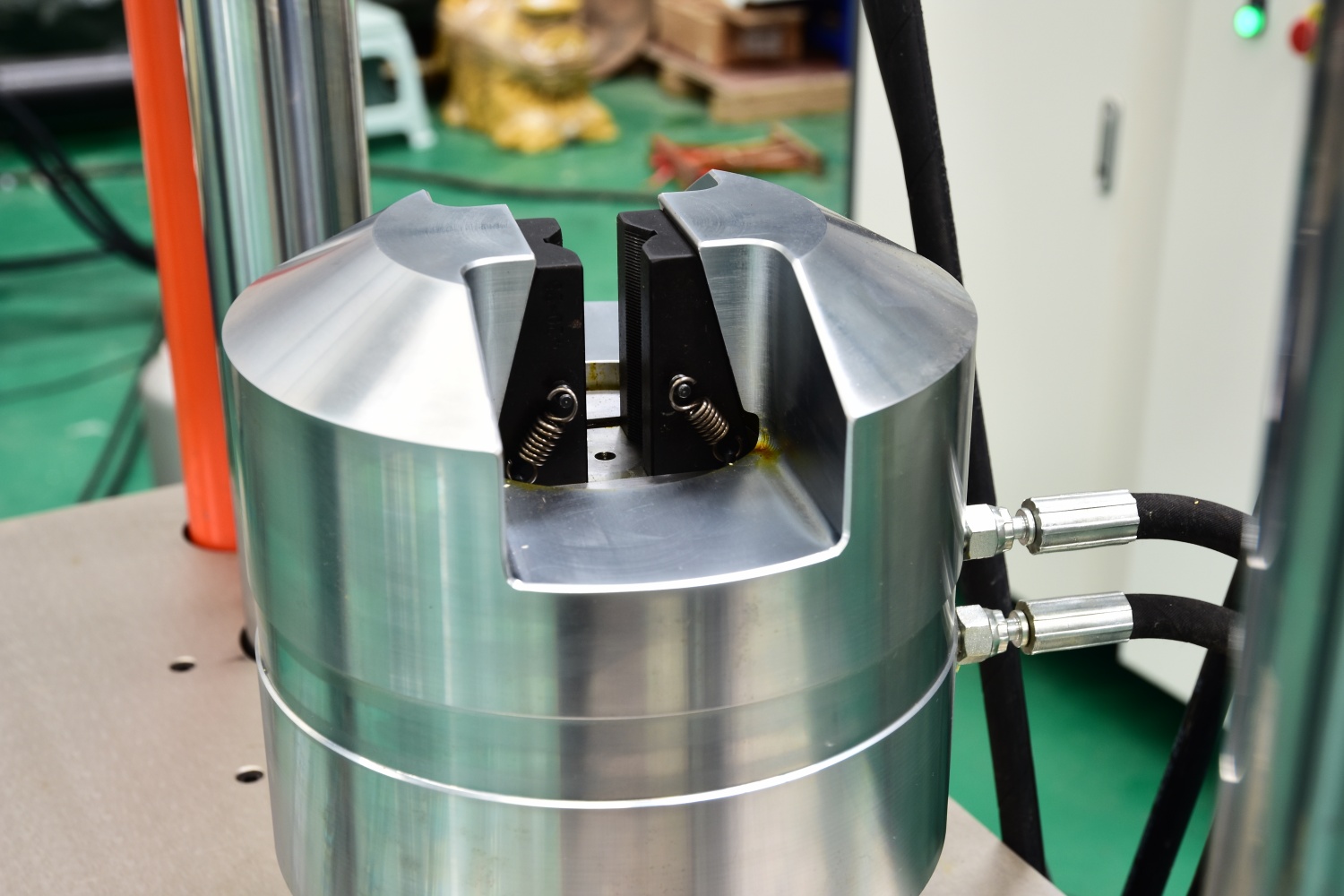 金属疲劳试验机夹头-山东邦测试验机